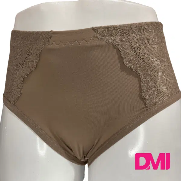 Calcinha Calçola Modeladora Rebatida Com Renda - Imagem 6